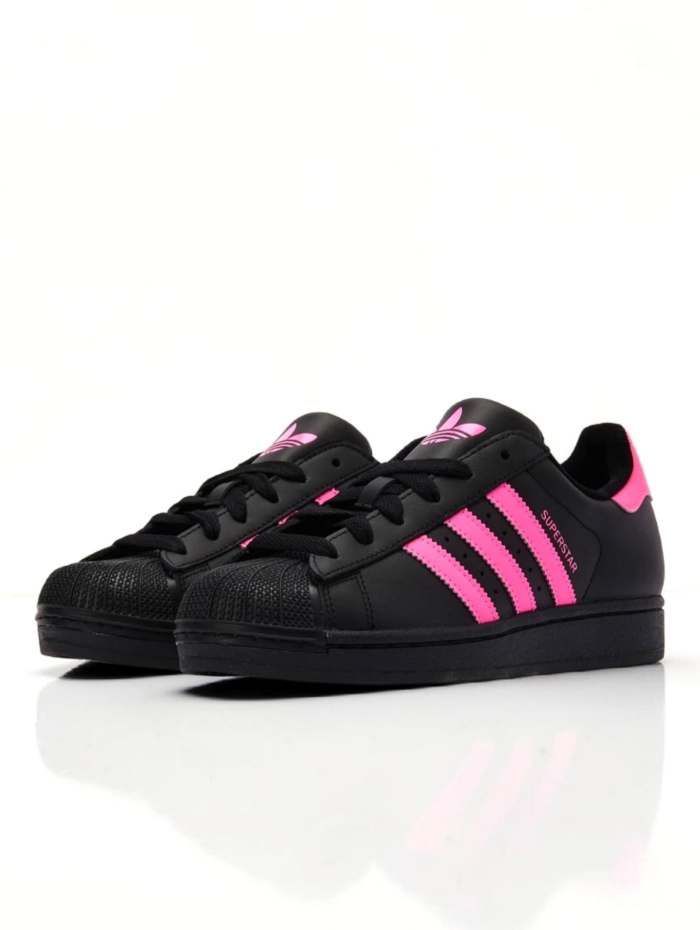 ADIDAS SUPERSTAR FITS WOMENS 8.5 NEW